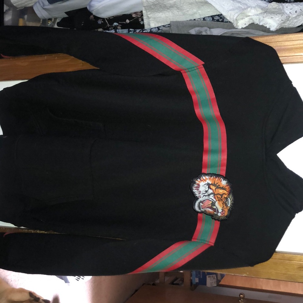 Brooklyn Clothe Hoodie. Size: Medium